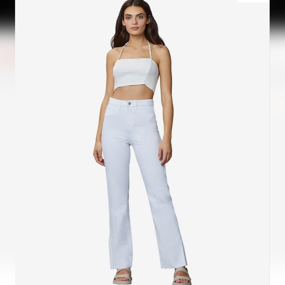 High-Waisted White Women's Jeans - Sleek Straight Leg